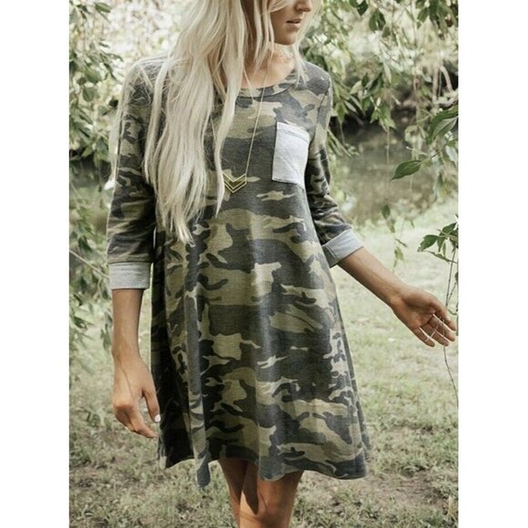 Andree by Unit T Shirt Dress Womens Medium Green Camo Knit Shift Boho Comfy - Picture 1 of 6